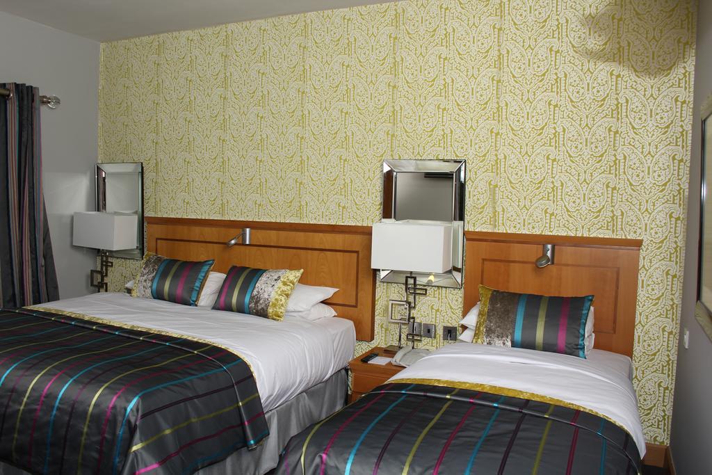Errigal Country House Hotel Cootehill Buitenkant foto